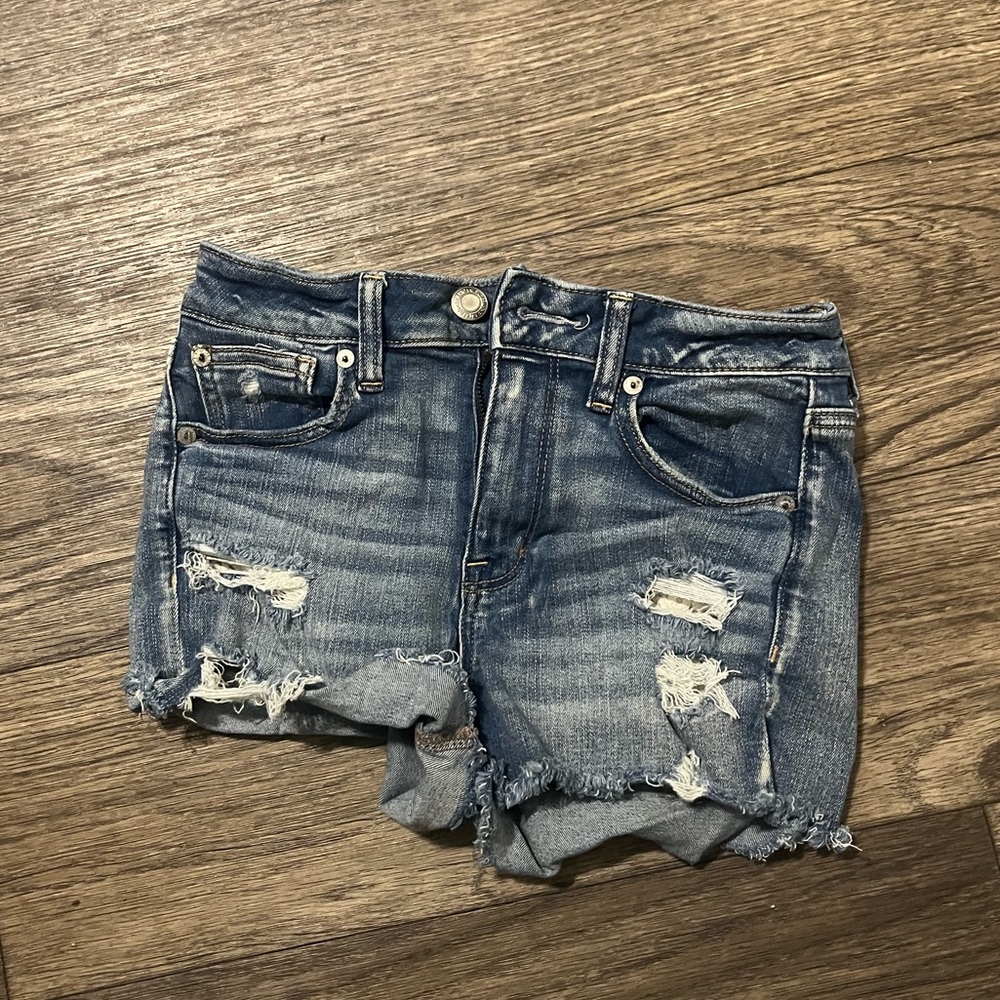 American Eagle Super Stretch Shorts Size 4